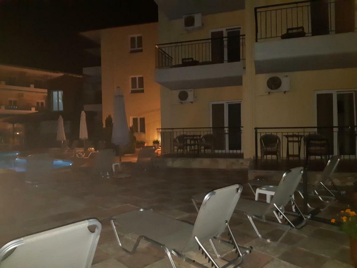 קריופיגי Hotel Ilios מראה חיצוני תמונה